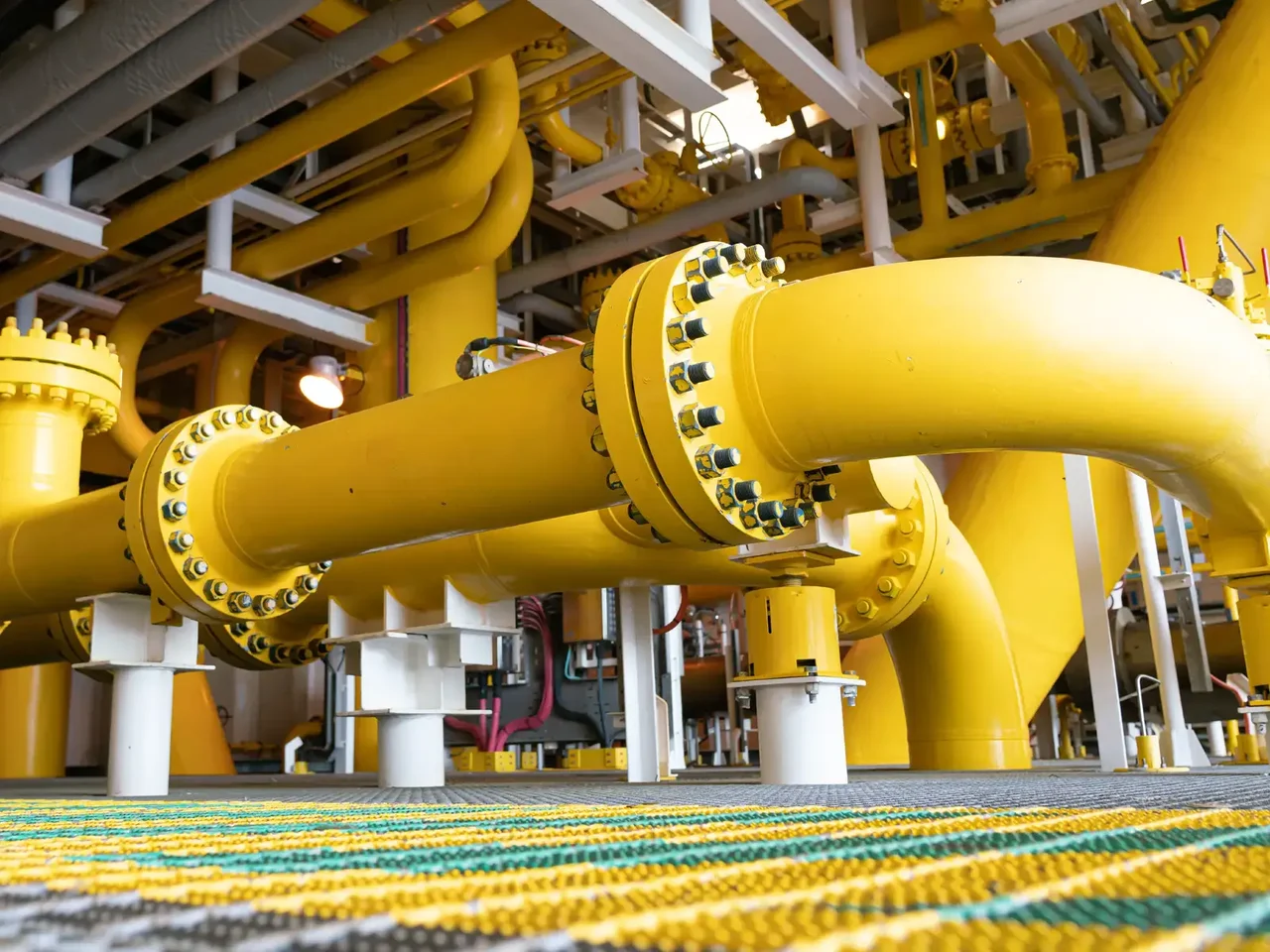 Chemical feed systems for power plants